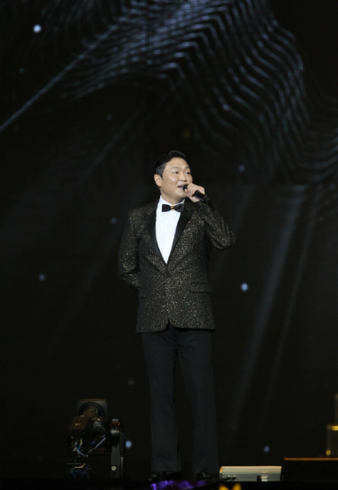 빅뱅 4관왕·싸이 컴백·투애니원…'MAMA', 기승전 'YG'