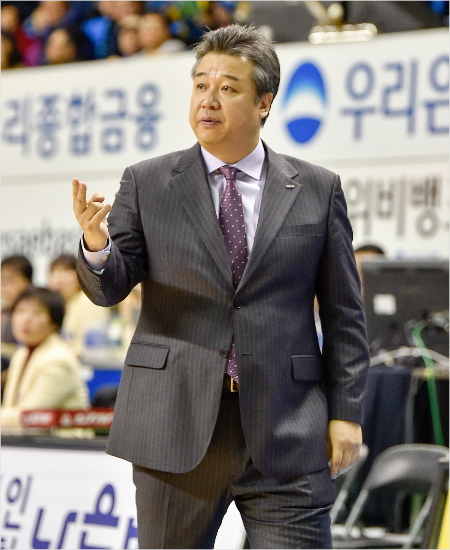 '실수는괜찮다,2번만아니라면'삼성생명은임근배감독의주도하에체질개선과세대교체를진행하고있다.성장통이있지만후반기반격을노린다.(사진=WKBL)