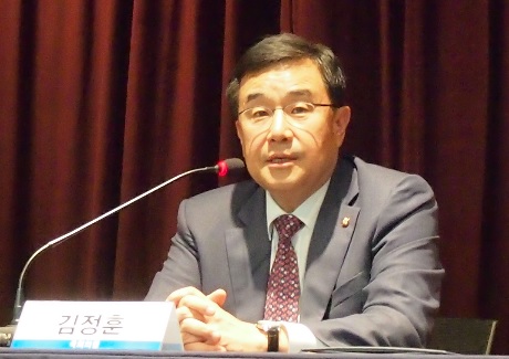 ▲김정훈새누리당정책위의장(사진=홈페이지)