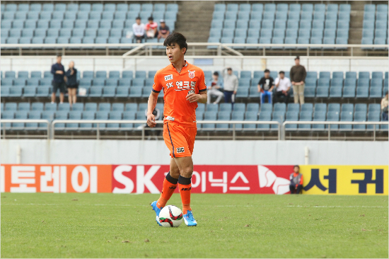 K리그클래식제주는고심끝에중국슈퍼리그옌볜FC의윤빛가람영입제안을받아들였다.(자료사진=제주유나이티드)