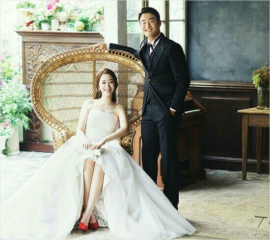 NC 윤병호, 7년 열애 끝에 동갑내기와 결혼