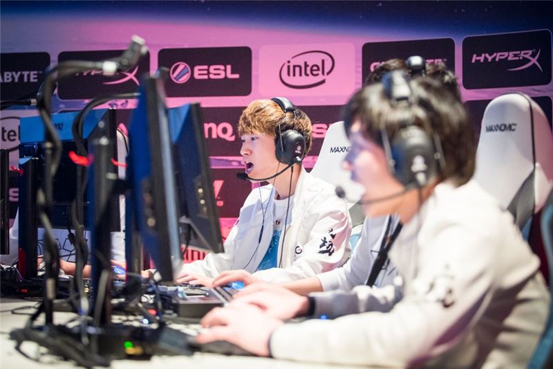 QG 선수들(사진=IEM 트위터 발췌).