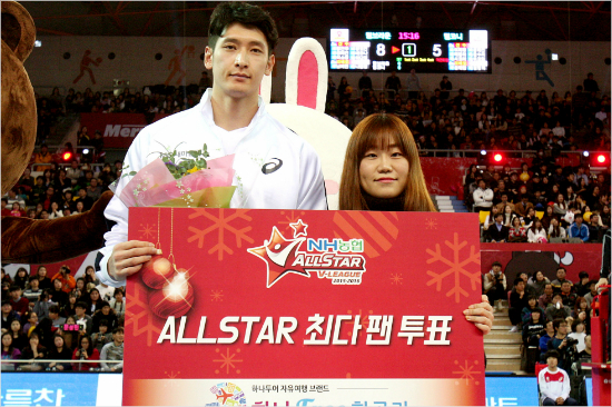 올스타최다득표와함께MVP,세리머니상을휩쓴문성민.(사진=KOVO제공)