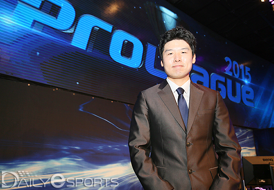 SKT 최연성 감독의 2015년 "모험, 성공, 과제"