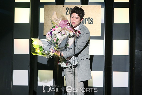 SKT 최연성 감독의 2015년 "모험, 성공, 과제"