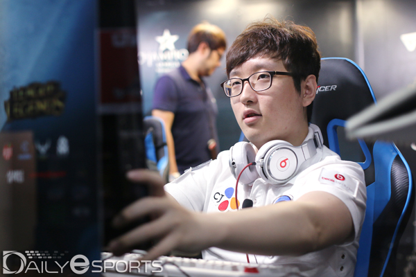 G2행 '트릭' 김강윤 "비단옷 입고 꼭 돌아온다"