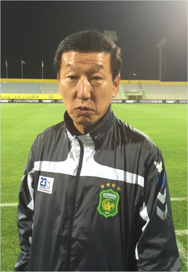 최강희전북감독은독일분데스리가명문클럽도르트문트를상대한2016년첫경기에서1-4로패했지만내용면에서는만족할만한성과를거뒀다고분석했다.(자료사진=한국프로축구연맹)