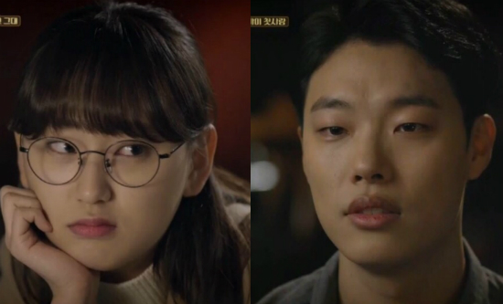 '응답하라1988'에서보라로분한류혜영과정환을연기한류준열(사진=tvN제공)
