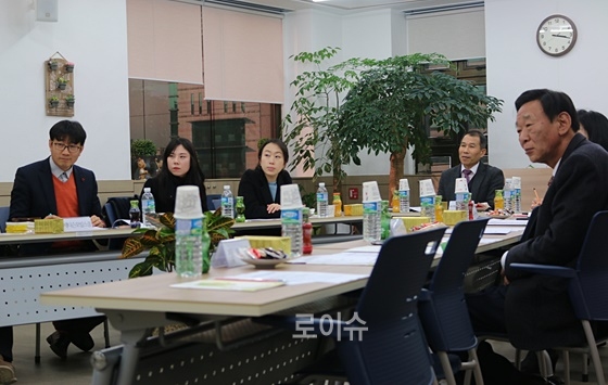 ▲18일울산교육청,울산상담복지센터,시민학교등유관기관이참여해학교폭력예방협의회를열고있다.(사진제공=울산청소년꿈키움센터)