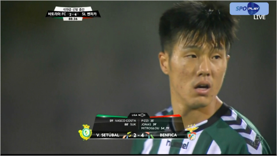 뉴미디어와웹으로국내최초포르투갈프리메이라리가를중계하는㈜스포빌은포르투로이적한석현준의리그데뷔가예상되는25일마리티무와19라운드를생중계한다.사진은비토리아세투발서활약할당시석현준의경기중계장면.(자료사진=스포빌)