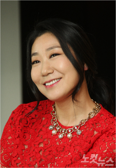 최근종영한tvN드라마‘응답하라1988’에서정봉·정환엄마역으로열연을펼친배우라미란이29일오후서울소공동플라자호텔에서CBS노컷뉴스와인터뷰전포즈를취하고있다.황진환기자