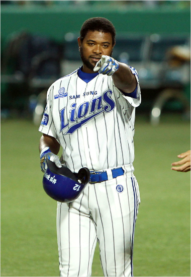 지난2년동안삼성에서활약하다일본지바롯데로진출한야마이코나바로.21일실탄소지혐의로일본오키나와에서체포됐다.(자료사진=삼성)
