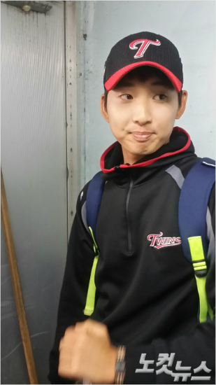 LG트윈스의선발유망주이준형.오키나와(일본)=김동욱기자