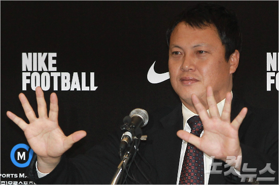 2012년은퇴당시이운재코치.(사진=황진환기자)