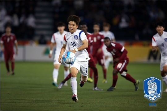 류승우는2016아시아축구연맹23세이하챔피언십에서'신태용호'의주전공격수로나섰지만2골을넣는활약에도기대했던수준의인상적인경기력을보여주지못해아쉬움을남겼다.(자료사진=대한축구협회)