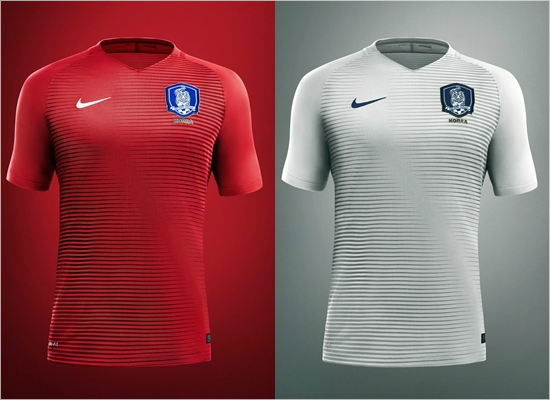 대한축구협회와나이키는한국축구의자긍심을'태극'으로표현한새유니폼을공개했다.홈유니폼은상의와하의가모두빨간색,원정유니폼은하얀색으로통일했다.(자료사진=나이키)