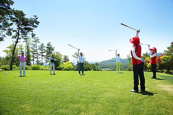 골프존카운티, ‘북한이탈주민 캐디 2기’ 수료식