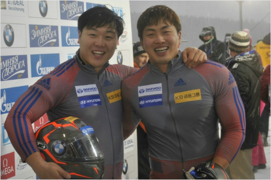 봅슬레이2인승의세계랭킹1위인원윤종과서영우는자신들의강점인스타트를더욱강화해2년뒤평창동계올림픽에서당당히세계정상에오른다는각오다.(자료사진=올댓스포츠)