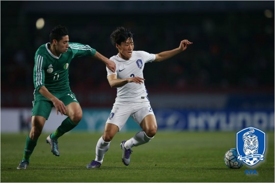 "형들이너무잘해서요."소속팀에서주전자리를꿰차지못한심상민.(사진=대한축구협회제공)