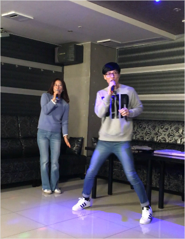 노래방에간배우김희애와유재석.(사진=MBC제공)
