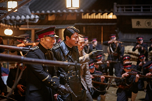 영화'밀정'스틸컷(사진=워너브러더스코리아제공)