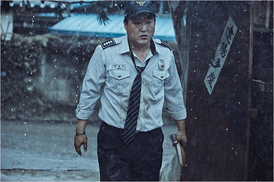 영화'곡성'에서경찰종구역을맡은배우곽도원.(사진='곡성'스틸컷)