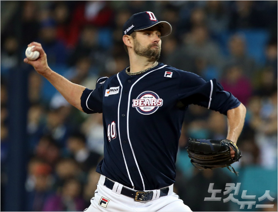 '과연골리앗넘을까'14일한화와대전원정에선발등판하는두산외국인우완에이스더스틴니퍼트.(자료사진=황진환기자)