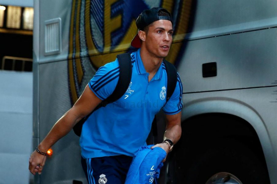 '내가1위!'레알마드리드의크리스티아누호날두가2015-2016시즌유럽에서활동한축구선수가운데브랜드가지치가가장높은것으로조사됐다.(사진=레알마드리드트위터캡처)