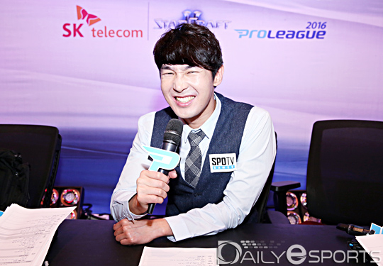 백년 가약 맺는 유대현 해설 "자랑스런 남편 되겠습니다"