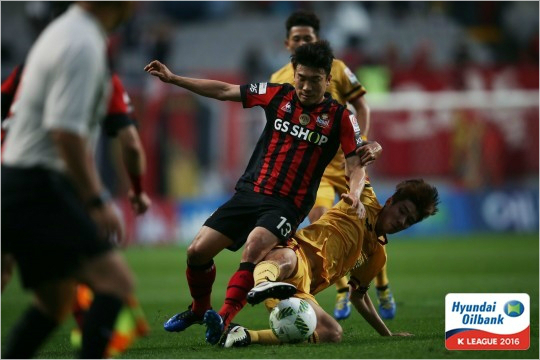 젊은패기의광주는상대보다더빠르고왕성한활동량을바탕으로서울을괴롭혔다.(사진=한국프로축구연맹제공)