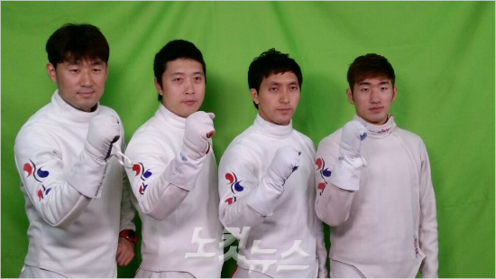 펜싱남자에페대표팀정진선,정승화,박경두,박상영(왼쪽부터)이22일미디어데이에서리우올림픽필승을다짐하고있다.(태릉=노컷뉴스)