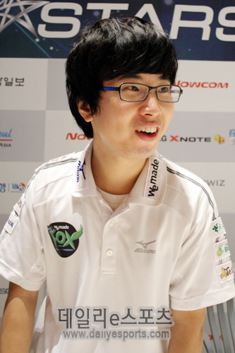 2010년 위메이드 폭스 시절의 강근철.