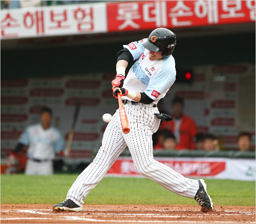 롯데아두치(사진제공=롯데자이언츠)