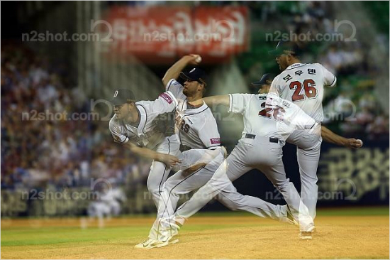 30일NC와홈경기에서역대최다투구수노히트노런을달성한두산외인마이클보우덴.(자료사진=두산)