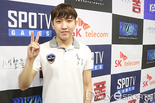 CJ 엔투스가 3라운드에서 2승째를 달성하는데 기여한 김준호.