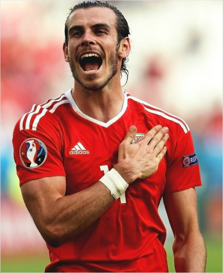 가레스베일이이끄는웨일스는유로2016에서준결승까지진출하며주요국제대회출전역사상최고성적을거뒀다.(사진=가레스베일공식트위터갈무리)