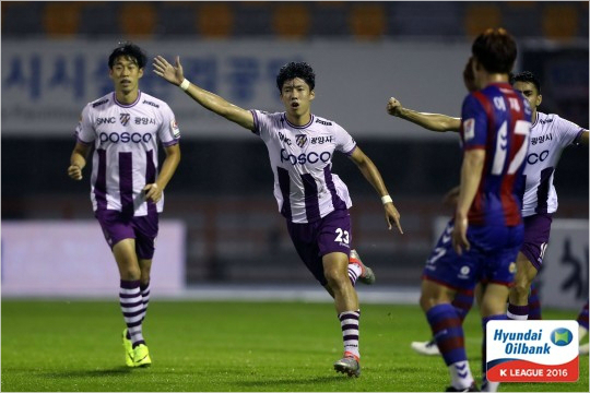 전남은수원FC원정에서경기막판에터진연속골로짜릿한역전승을챙기며리그10위로한계단올라섰다.(싸진=한국프로축구연맹제공)