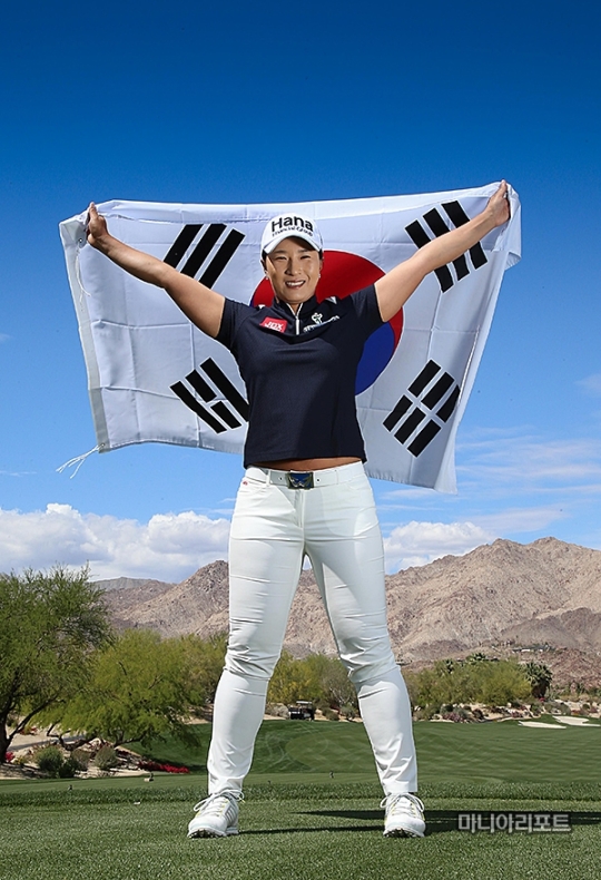 ▲박세리는올시즌을끝으로은퇴를하지만여전히할일이많다.올해당장리우올림픽골프종목여자팀감독을맡았다."이제보통의삶으로돌아가고싶다"고말한박세리는20일미국생활을정리하고귀국했다.어깨의짐을조금은덜었으면한다.사진=한석규제공(JNA골프)