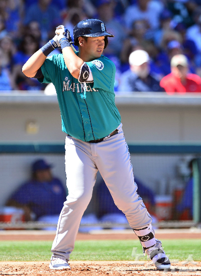 '길어지는침묵'메이저리그시애틀의이대호가21일(한국시각)시카고화이트삭스전에대타로나왔지만안타를기록하지못하며5경기연속무안타로침묵했다.(사진=노컷뉴스DB)