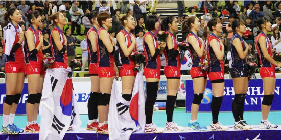 '리우에서역사쓴다!'한국여자배구대표팀이23일네덜란드로전지훈련을떠났다.(사진=대한배구협회제공)