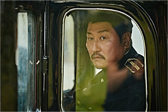 영화'밀정'스틸컷.