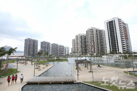 미국US투데이는2016리우올림픽선수촌에45만개의콘돔이배포됐다고보도했다.사진은올림픽선수촌전경.(올림픽사진공동취재단)