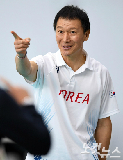 이정철감독은1976년몬트리올대회이후40년만에고국에여자배구메달소식을전하겠다는각오다.리우데자네이루(브라질)=올림픽사진공동취재단