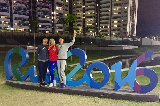 김연경(오른쪽)과브란치카(가운데),크리스타.(사진=김연경인스타그램)