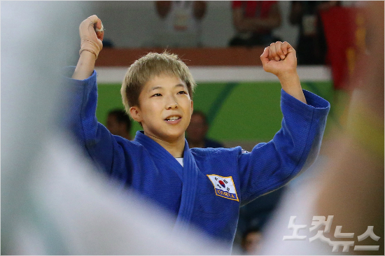 리우데자네이루올림픽여자유도-48kg에출전한정보경이7일(한국시각)열린결승전에서은메달을목에걸었다(올림픽사진공동취재단)