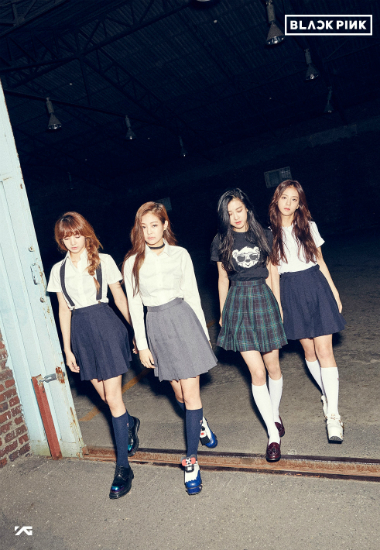 2NE1 이후 7년, YG 야심작 블랙핑크 베일 벗다