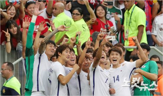 "이기분그대로8강으로."한국축구대표팀이14일온두라스와8강을치른다.(올림픽사진공동취재단)