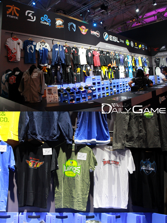 익숙하면서 반가운 유니폼들이!