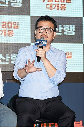 '서울역'과'부산행'을연출한연상호감독.(사진=NEW제공)