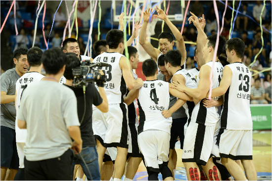 프로아마최강전정상에오른상무.(사진=KBL제공)